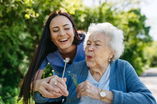 Assisted Living vs. Memory Care: Finding the Right Fit in Lincolnton